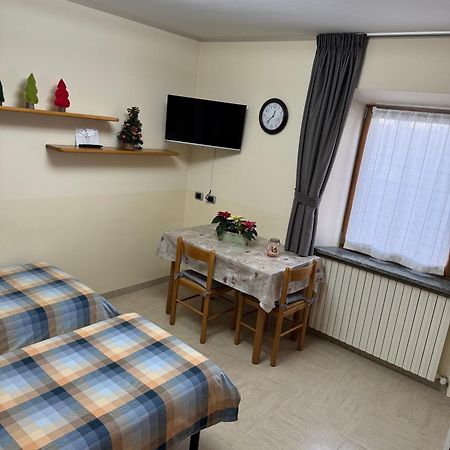 Casa Norberto Lägenhet Livigno Exteriör bild